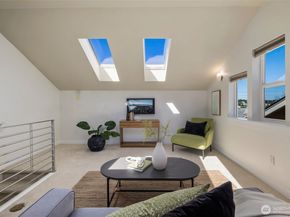 21 W Florentia Street, Seattle WA 98119