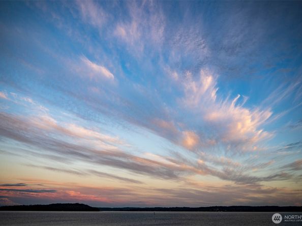9889 NE South Beach Drive, Bainbridge Island WA 98110