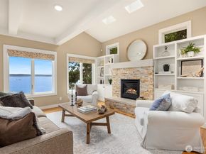 9889 NE South Beach Drive, Bainbridge Island WA 98110