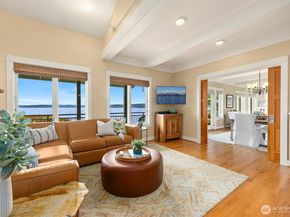 9889 NE South Beach Drive, Bainbridge Island WA 98110