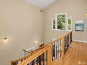 9889 NE South Beach Drive, Bainbridge Island WA 98110