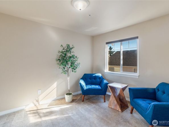 4122 214th Street SW D, Mountlake Terrace WA 98043