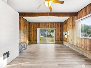 2104 S 253rd Street, Des Moines WA 98198