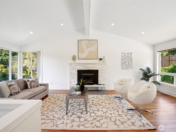 23325 97th Place W, Edmonds WA 98020