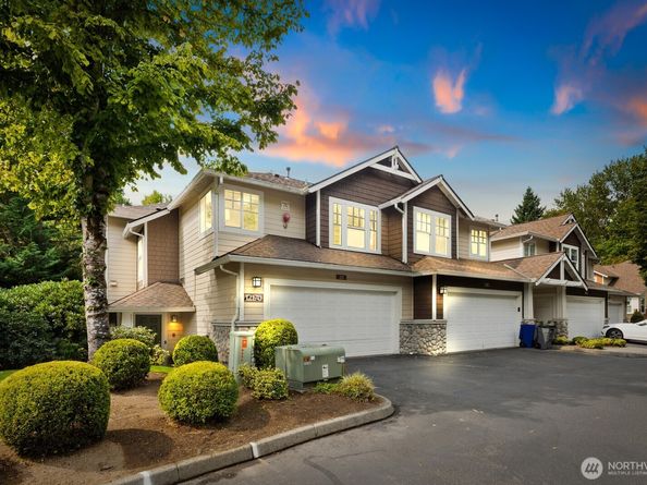 12170 NE 24th Street 211, Bellevue WA 98005
