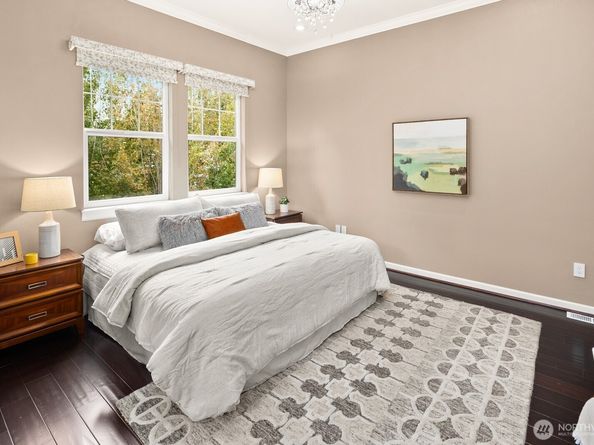 12170 NE 24th Street 211, Bellevue WA 98005