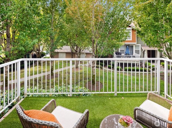 12170 NE 24th Street 211, Bellevue WA 98005