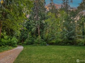 4155 187th Avenue SE, Issaquah WA 98027