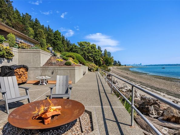 1850 Beans Bight Road NE, Bainbridge Island WA 98110