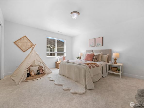 17615 NE 128th Street A, Redmond WA 98052