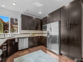17615 NE 128th Street A, Redmond WA 98052