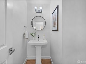 17615 NE 128th Street A, Redmond WA 98052