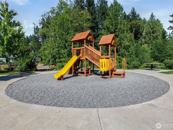 4460 NW Arriva Way, Silverdale WA 98383