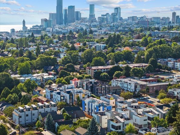 918 28th Avenue S F, Seattle WA 98144