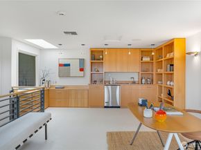 4660 NE 89th Street, Seattle WA 98115