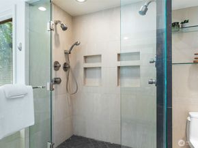 4660 NE 89th Street, Seattle WA 98115