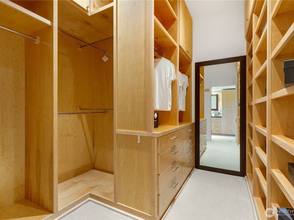 4660 NE 89th Street, Seattle WA 98115