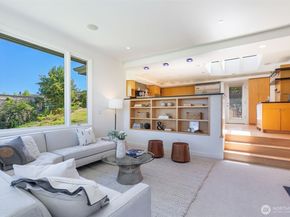 4660 NE 89th Street, Seattle WA 98115