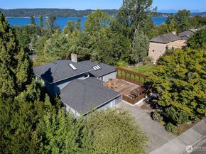 4660 NE 89th Street, Seattle WA 98115