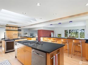 4660 NE 89th Street, Seattle WA 98115