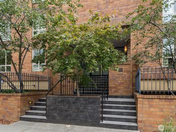 905 Cherry Street