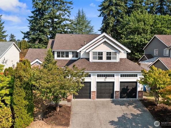 20322 102nd Avenue SE, Kent WA 98031