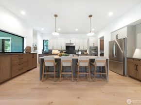 4338 NE 58th Street, Seattle WA 98105