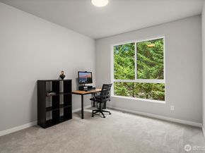 8015 NE 116th Place, Kirkland WA 98034