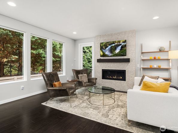 8015 NE 116th Place, Kirkland WA 98034