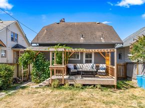 3503 Rockefeller Avenue, Everett WA 98201
