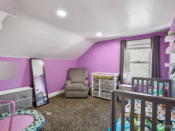 3503 Rockefeller Avenue, Everett WA 98201