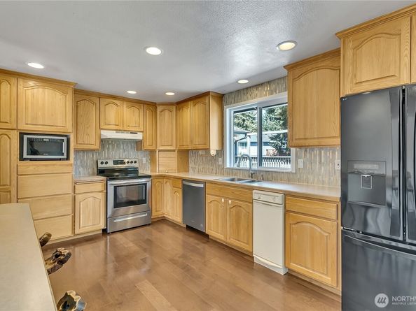 3114 SW 313th Place, Federal Way WA 98023