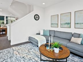 3531 Wallingford Avenue N, Seattle WA 98103