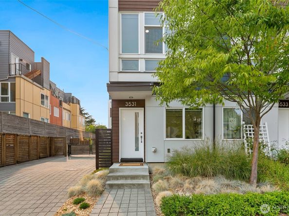 3531 Wallingford Avenue N, Seattle WA 98103
