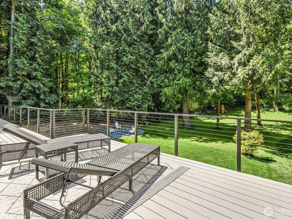 19417 153rd Ave NE, Woodinville WA 98072