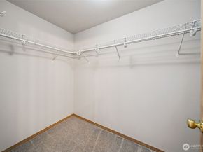 1964 SW 352nd Street, Federal Way WA 98023