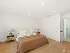 8105 18th Avenue SW, Seattle WA 98106