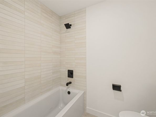 8105 18th Avenue SW, Seattle WA 98106