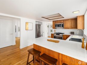 16217 NE 29th Street, Bellevue WA 98008