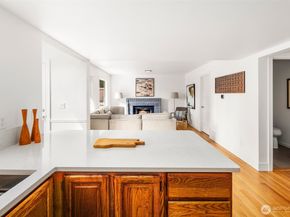 16217 NE 29th Street, Bellevue WA 98008