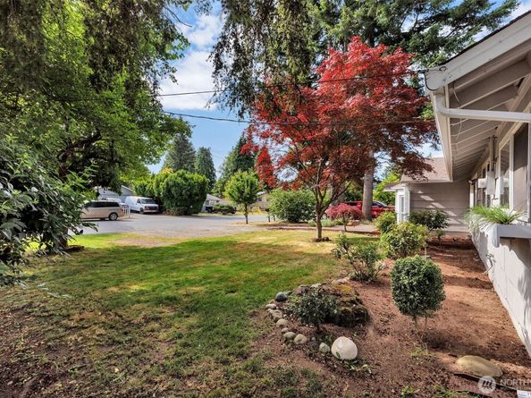 18256 45th Avenue S, SeaTac WA 98188