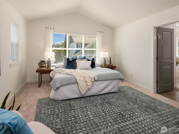 597 Alpine Ridge Place NW, Issaquah WA 98027
