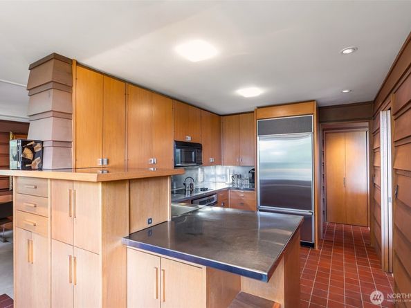3303 S Massachusetts Street, Seattle WA 98144