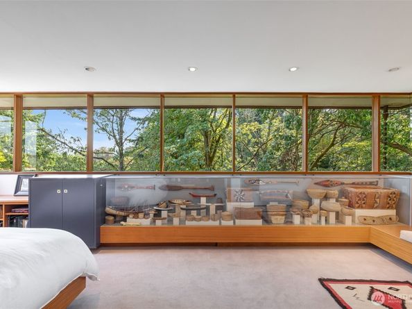 3303 S Massachusetts Street, Seattle WA 98144