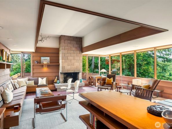 3303 S Massachusetts Street, Seattle WA 98144