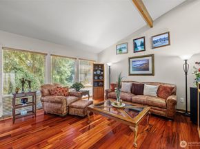 4609 144th Place SE, Bellevue WA 98006