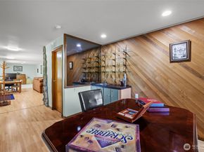 4609 144th Place SE, Bellevue WA 98006