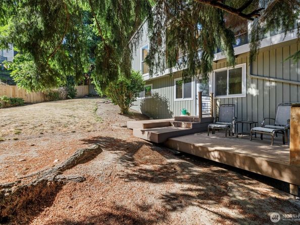 4609 144th Place SE, Bellevue WA 98006
