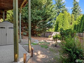 4609 144th Place SE, Bellevue WA 98006