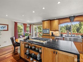 4609 144th Place SE, Bellevue WA 98006
